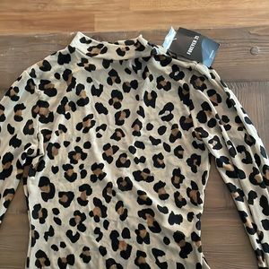 Medium long sleeve mesh leopard bodysuit